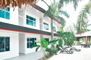 Front of property - Riopark Beach Hotel (Yopal)