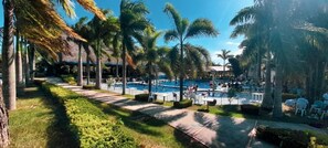 2 outdoor pools - Riopark Beach Hotel (Yopal)