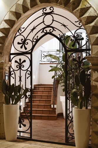 Albergo Diffuso Rossi Dimora Di Charme