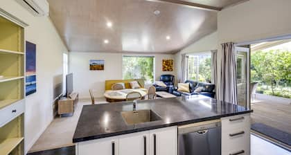 Garden Retreat - Napier Holiday Home