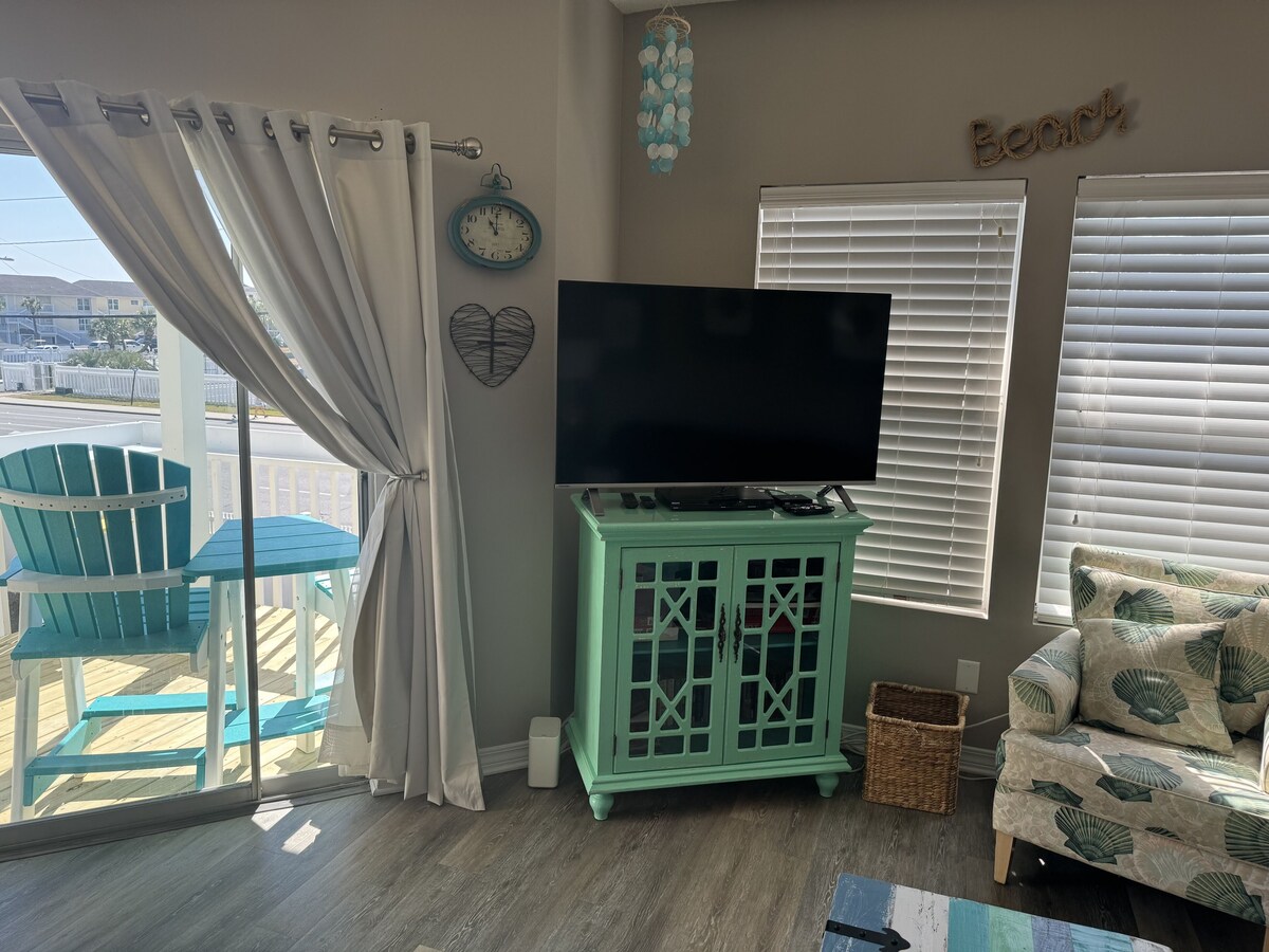 Photo 7 of Coastal Charm, pet friendly, private beach, free beach chairs service.