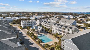 Exterior - Modern 3-Bedroom Townhouse with En-Suite Baths & Pool — Steps from the Ocean (Atlantic Beach)
