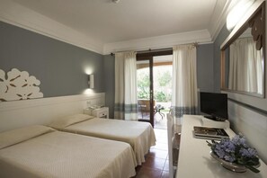 Apartment, 2 Bedrooms, Smoking, Patio | 3 bedrooms - Tranquil Lantana Resort 2 Bedroom Apartments Sleeps 7 Free Wifi (Pula)