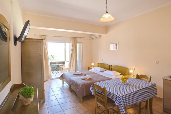 Studio | 6 kamar tidur