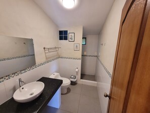 Towels - Duplex #B2 | Bungalows de Casa Verde | Pool View (Mala)