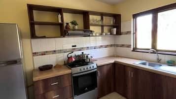 Fridge, oven, stovetop, highchair