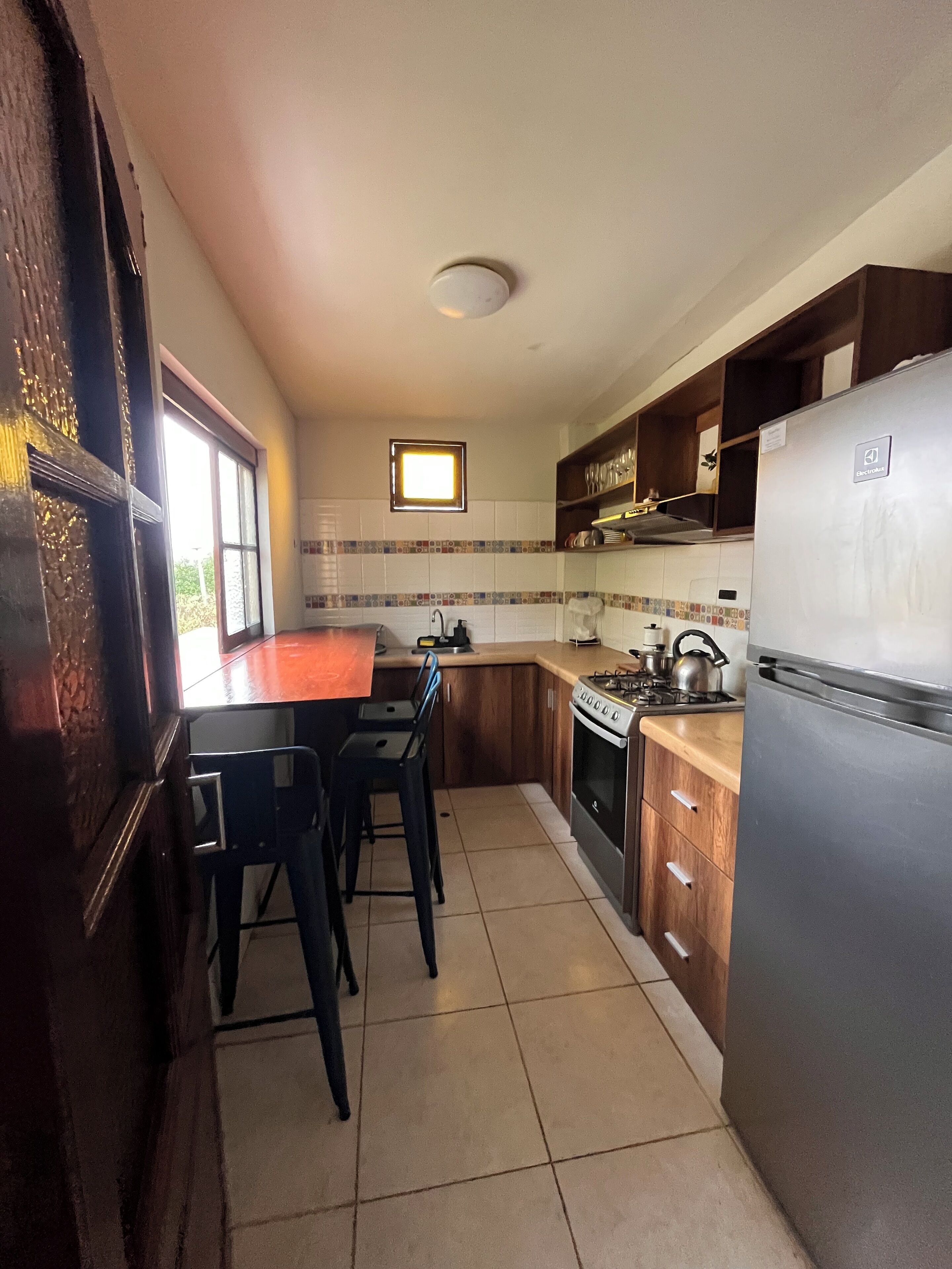 Fridge, oven, stovetop, highchair