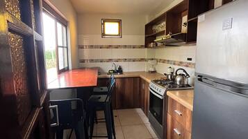 Fridge, oven, stovetop, highchair