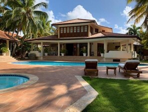 Pool - Rancho Utairs
 (La Romana)