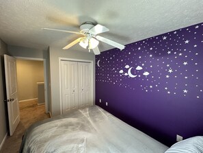 3 bedrooms, WiFi, bed sheets