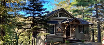 Lansing NC , near West Jefferson and Boone NC, secluded  log cabin getaway