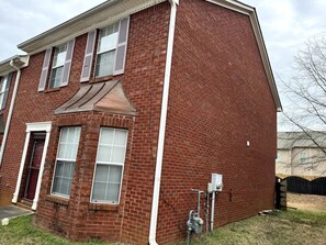Exterior - The VLuxe of Lithonia (Lithonia)