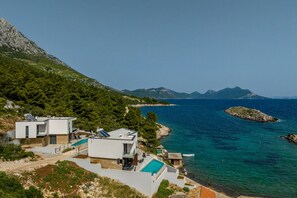 Exterior - Beachfront Villa Fine Time with Pool I (Potomje)