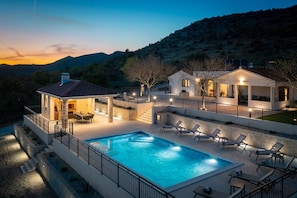 Pool - Villa Olivella with Heated Pool (Vodice)
