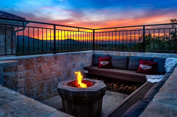 Terrace/patio - Villa Olivella with Heated Pool (Vodice)