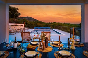 Outdoor dining - Villa Olivella with Heated Pool (Vodice)