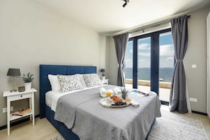 5 Schlafzimmer, Bügeleisen/Bügelbrett, kostenloses WLAN