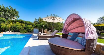 Villa ColorFuse mit beheiztem Pool