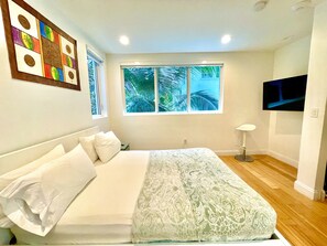 In-room safe, individually decorated, individually furnished - Luxury South Beach Private Apartments (Miami Beach)