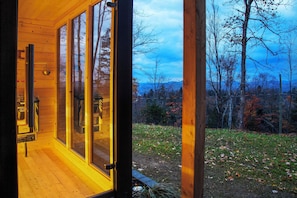 Terrace/patio - Chalet Peak Tremblant: Your Mountain Escape! (La Conception)