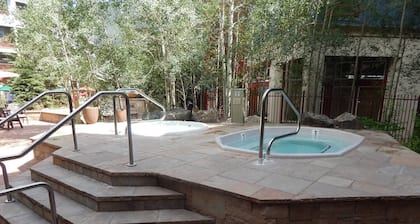 Keystone Condo - Steps Away from Gondola!