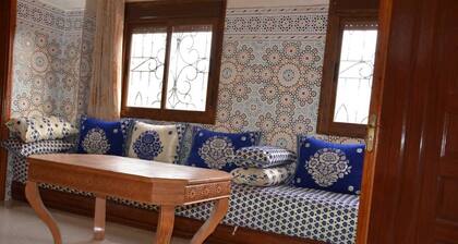 OZOUDHIGHSTADINGAPPARETEMMENT NUMBER1