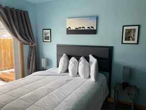 1 dormitori, un bressol de viatge, wifi gratuïta i roba de llit 