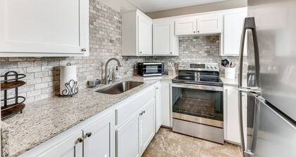 New Blaine Studio - Walk to Lake Dardanelle!