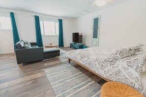 1 bedroom, internet, bed sheets