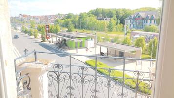 Familienapartment (Sommer) | Blick auf die Stadt