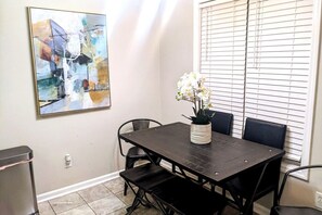 Dining - Pet Friendly condo,  close to the masters! (Augusta)