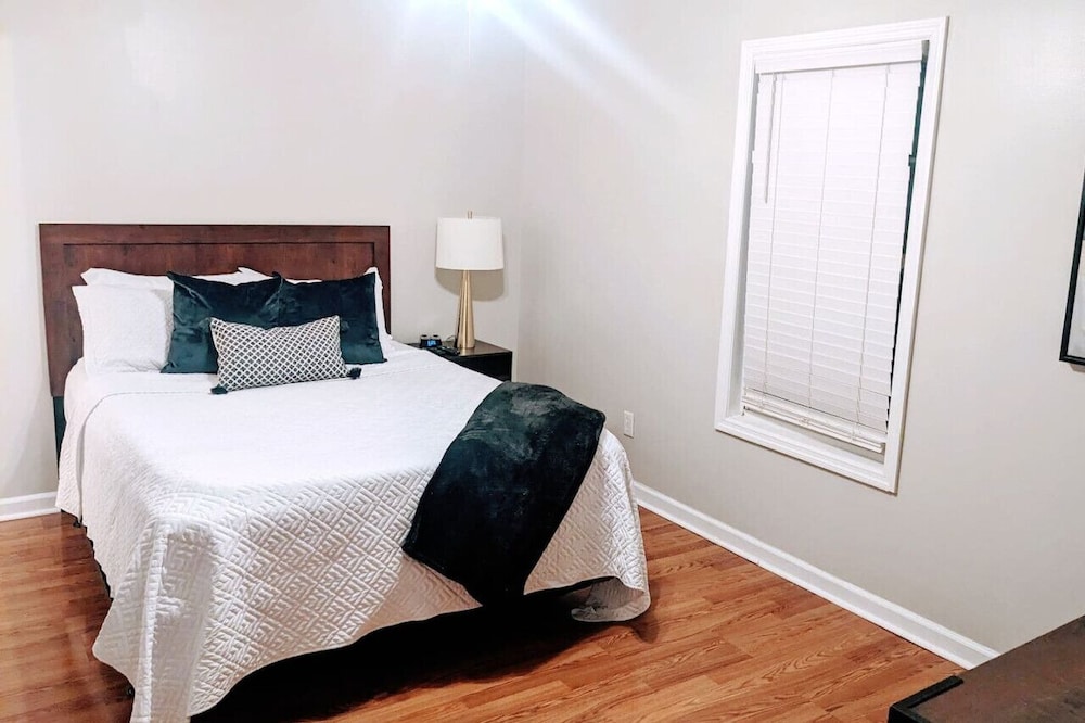 Pet Friendly condo, close to the masters! Augusta Vrbo