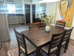 Dining - Adorable cottage,  completely renovated, pet friendly (Augusta)