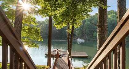Lake Wedowee Oasis | Sleeps 12 | On The Lake!