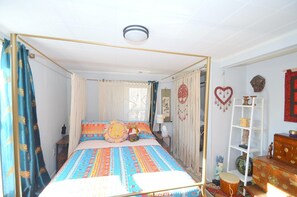 House, Multiple Beds (Refugio - A place of haven!)