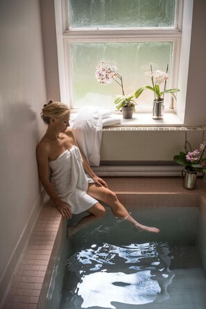 Spa - Refugio - A Place of Haven! (Berkeley Springs)