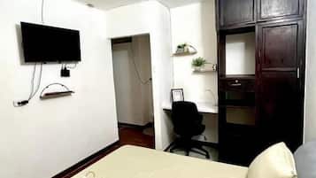 1 bedroom, free WiFi, bed sheets