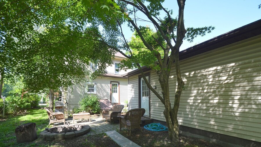 Broadway Cottage - Convenient Location!