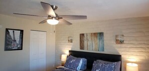 3 bedrooms - Peacefull, Clean & Homey King Bed AC Shopping
(Tucson)