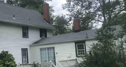 One bedroom full kitchen with large private deck