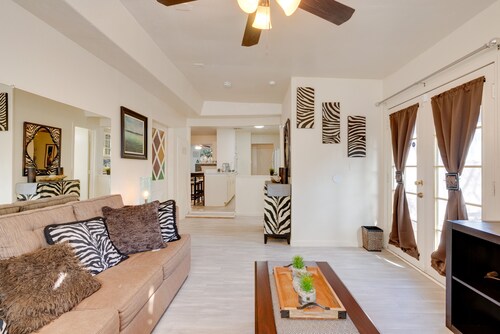 Near Airport & Dtwn: Breezy Fresno Home!