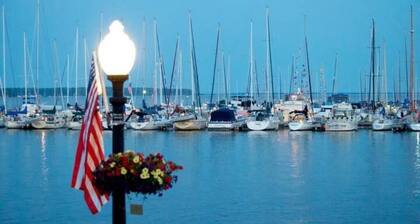 SKANDIA GUEST SUITE BAYFIELD'S BEST!
