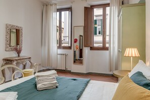 1 bedroom, iron/ironing board, WiFi, bed sheets - LuVi House - Sweet Dreams in Florence (Firenze)