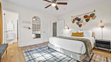 3 bedrooms, iron/ironing board, WiFi