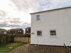 Exterior - 22 Longstone Park (Chathill)