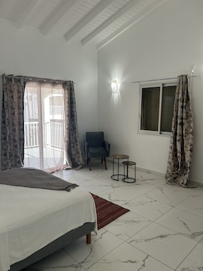 3 bedrooms, memory foam beds, iron/ironing board, free WiFi - Villa Plaisance  (Baie-Mahault)