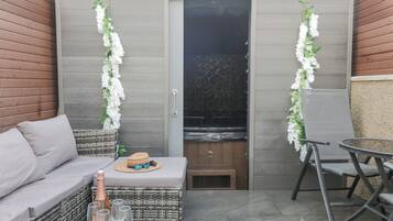 Cottage | Terrace/patio