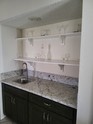 Interior - Cozy 4-bedroom house has WiFi and AC in superb Lancaster, a game room & hot tub. (Lancaster)