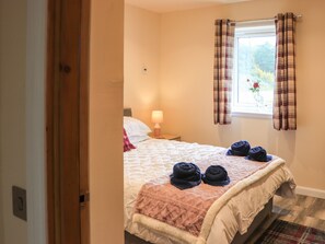 3 bedrooms, individually decorated, individually furnished, free WiFi