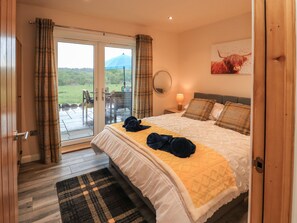 3 chambres, décor unique, ameublement unique, accès au Wi-Fi (inclus)